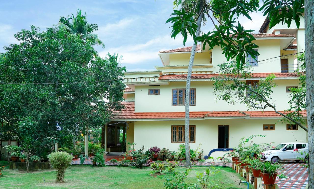 Hotel La Exotica Varkala Exteriér fotografie